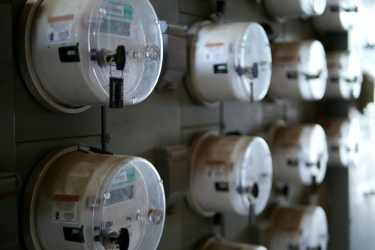 FSB calls on Ofgem to take action on standing charges